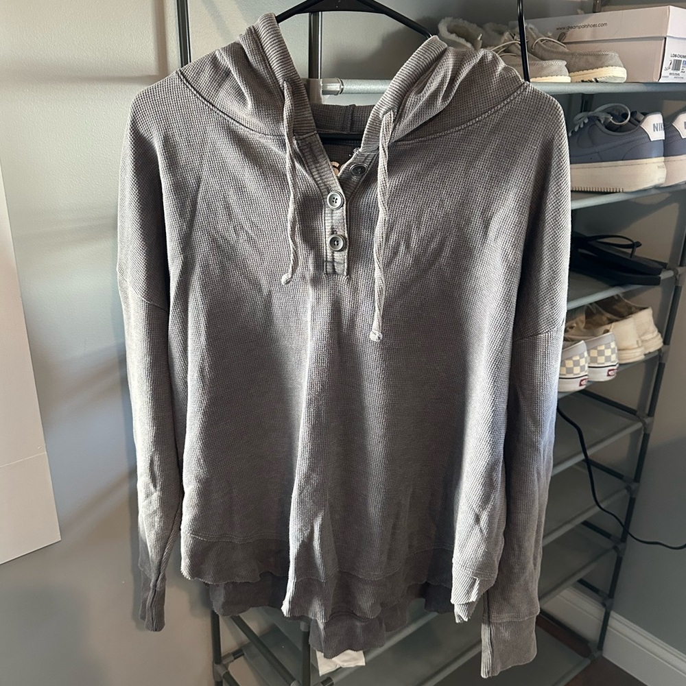 Women’s Hooded long sleeve shirt